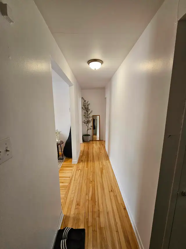 4 et demi a louer - Près du Métro Longueuil - Photo 3