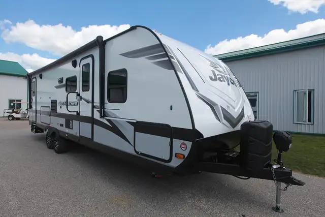 2023 Jayco Jay Feather 27 BHB