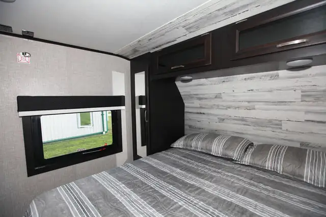 2023 Jayco Jay Feather 27 BHB - Photo 9