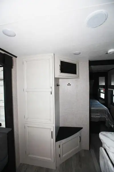 2023 Jayco Jay Feather 27 BHB - Photo 12