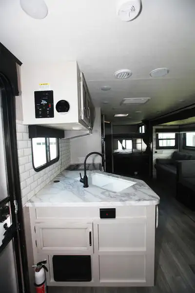 2023 Jayco Jay Feather 27 BHB - Photo 25