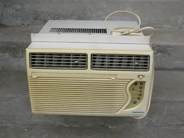 Fedders 10,000 BTU Window Air Conditioner with Remote - Photo 9