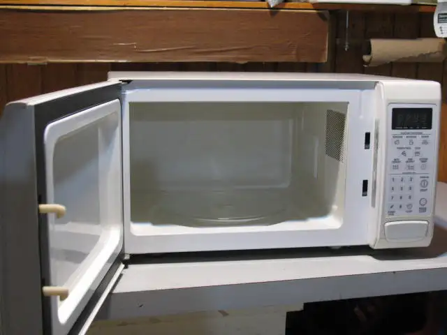 GE Countertop Microwave Oven - Photo 9