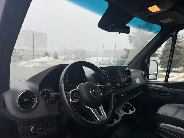 2024 Mercedes-Benz Sprinter Passenger Van 15- PASSENGER - Photo 19