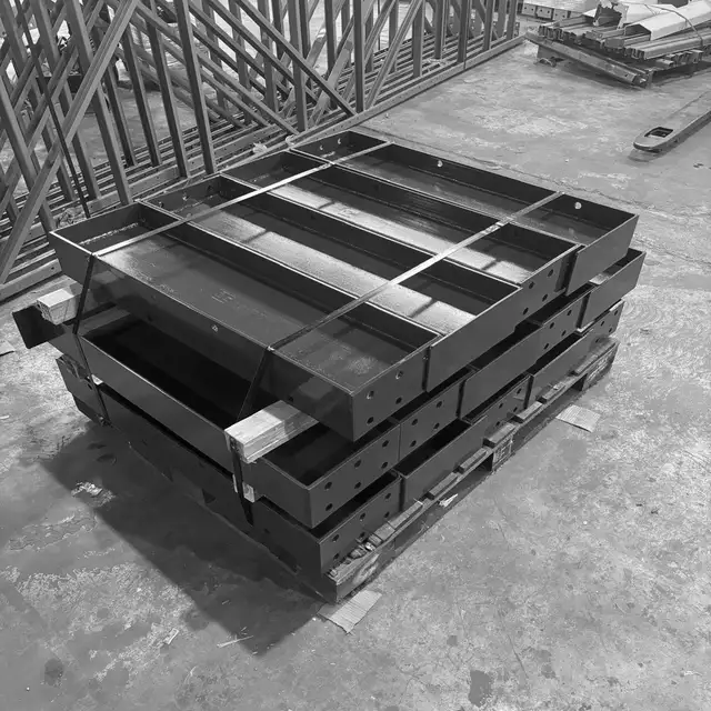 HD Structural Cantilever Racking and Pallet Racking for SALE - Photo 4