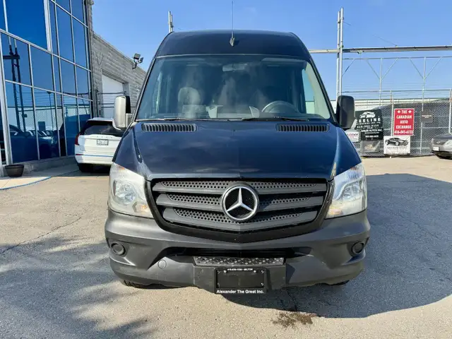 2016 Mercedes-Benz Sprinter Van 144WB - HIGH ROOF - ONLY 190K! - Photo 3