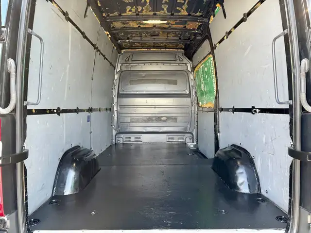 2016 Mercedes-Benz Sprinter Van 144WB - HIGH ROOF - ONLY 190K! - Photo 11
