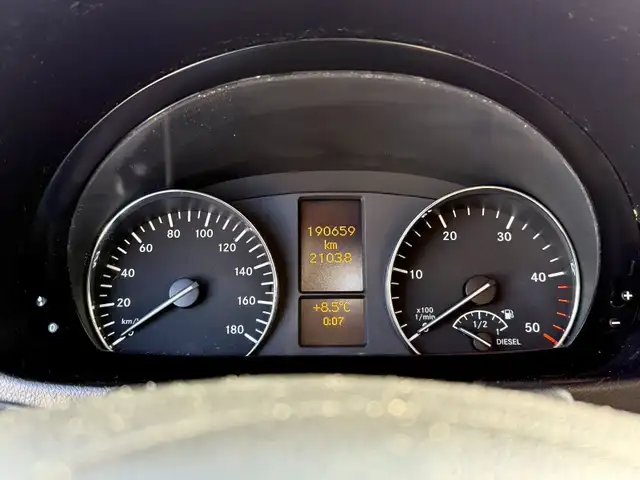 2016 Mercedes-Benz Sprinter Van 144WB - HIGH ROOF - ONLY 190K! - Photo 13