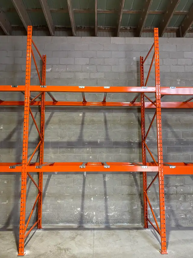 We sell new and used pallet racking in Mississauga - Photo 4