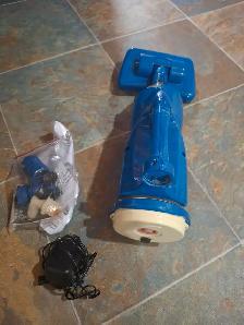 Pool vacuum for above ground pool