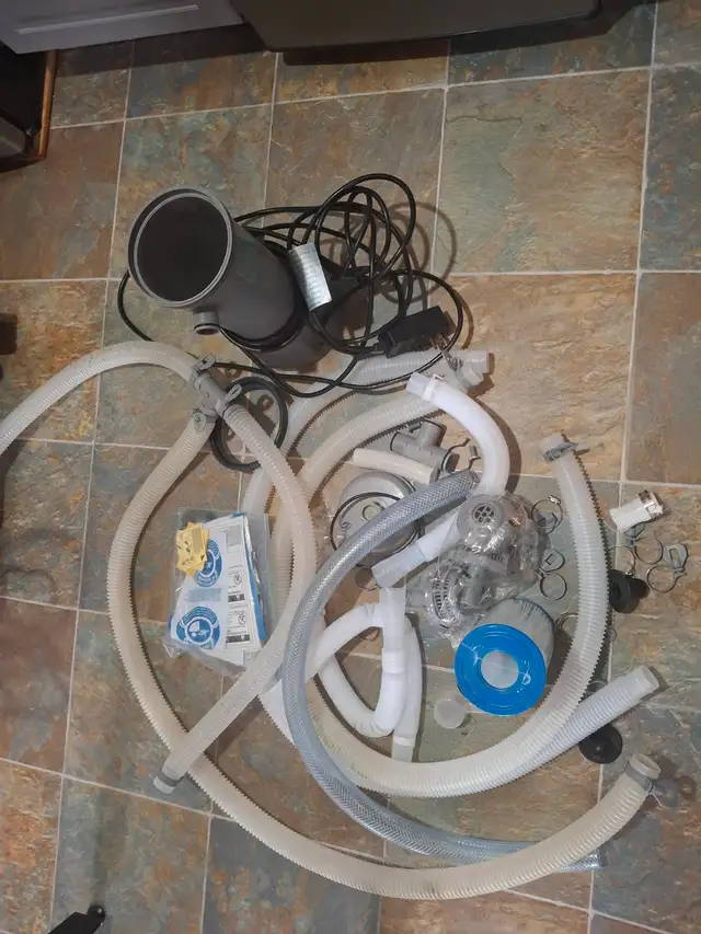 Above Ground Pool Pump and Hoses, Free
