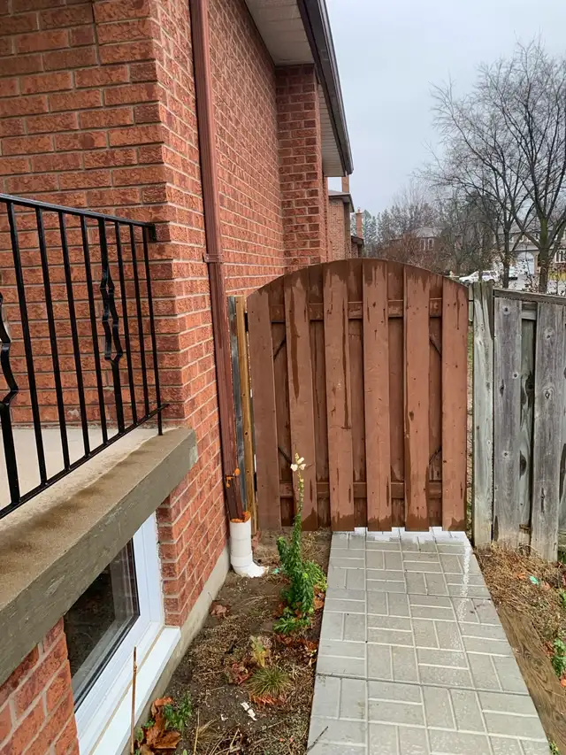 Private Room For Rent Males only - Photo 5