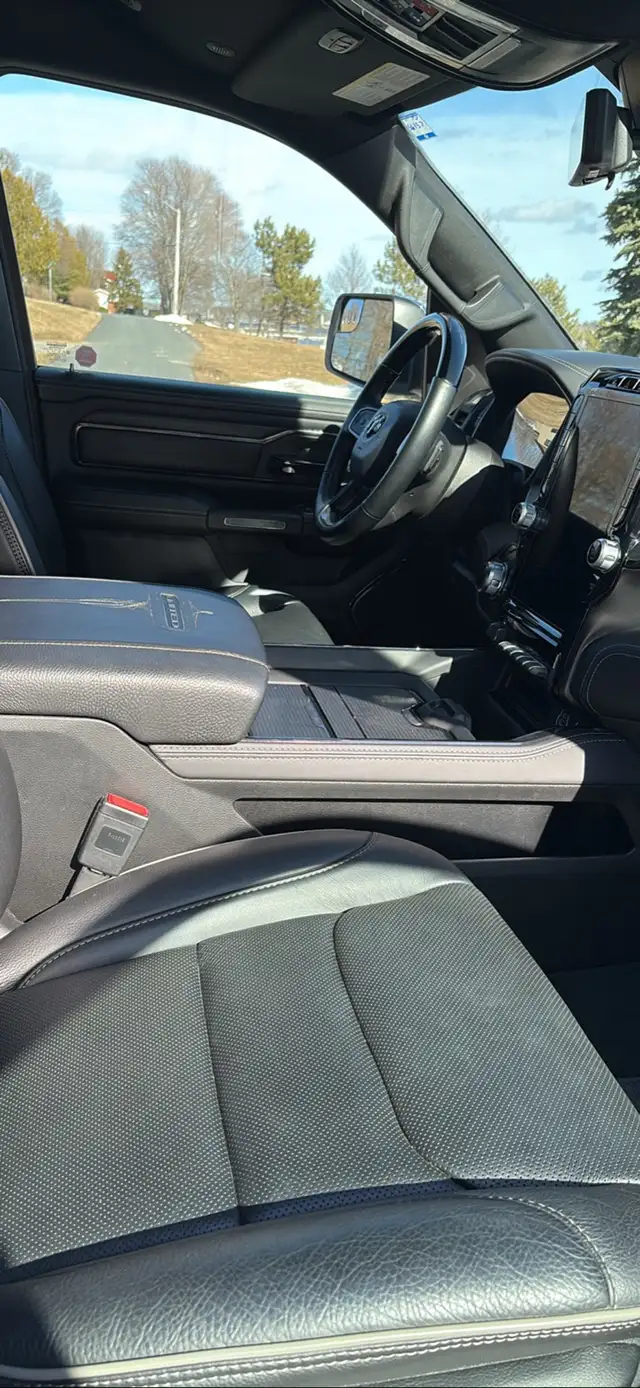 Mint 2022 Dodge Ram Limited - Photo 5