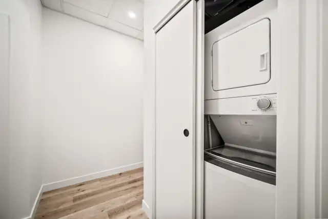 BRAND NEW 2 Bedroom Apartment! Move In Ready! - Photo 8