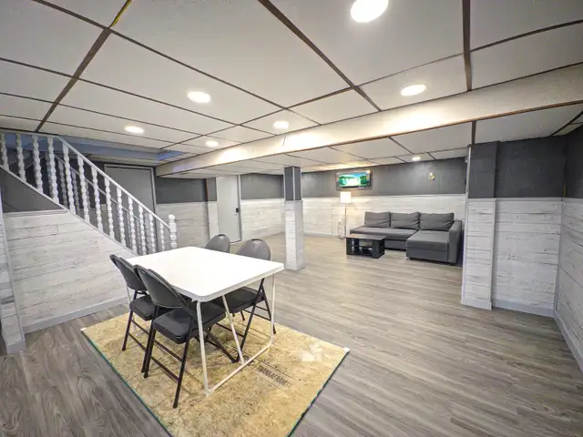 BASEMENT BEDROOM FOR RENT - Photo 4