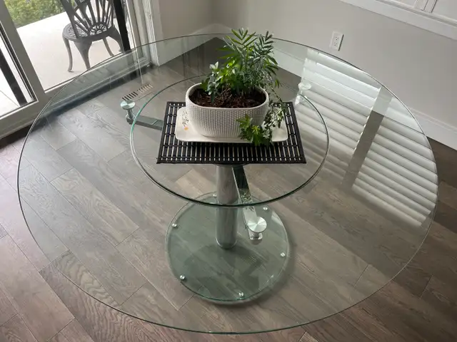Glass Dining Table (Lazy Susan)