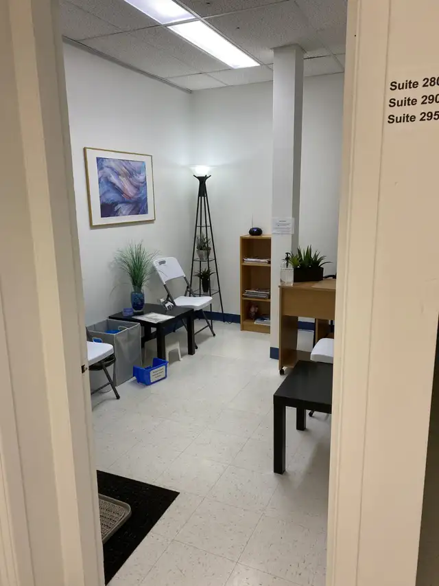 Bureau commercial à louer - Photo 4