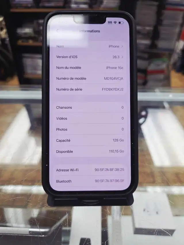 Iphone 16 E - Photo 2