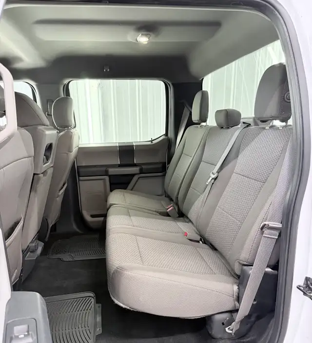 2018 Ford F-150 XLT 5.0L V8 Safetied Financing Available - Photo 7