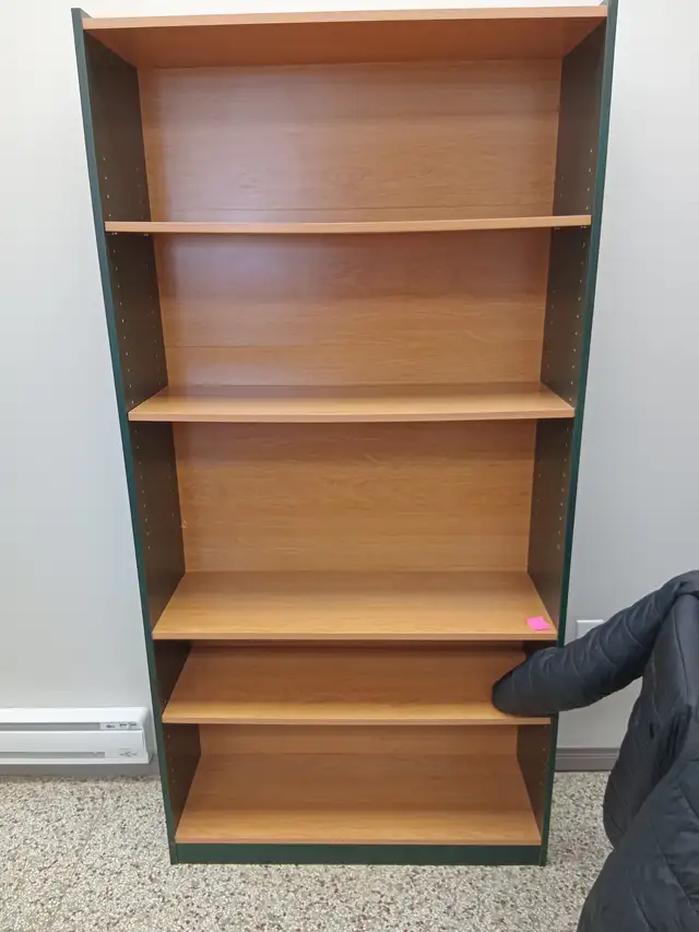 Meubles de bureau à donner et à vendre - Photo 3