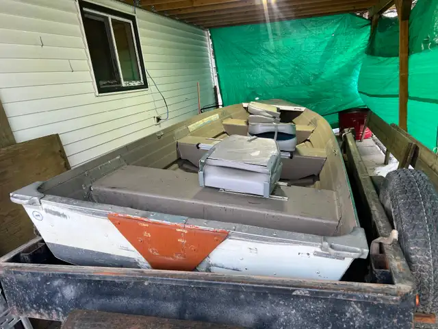 2012 smoker craft  14 ft boat - Photo 7