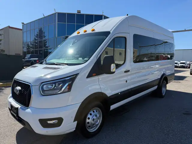 2021 Ford Transit Passenger Wagon Transit T-350 XLT - Passenger