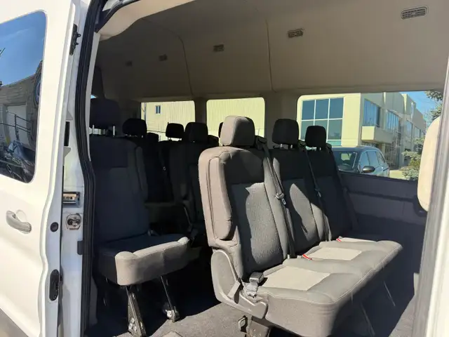 2021 Ford Transit Passenger Wagon Transit T-350 XLT - Passenger - Photo 7