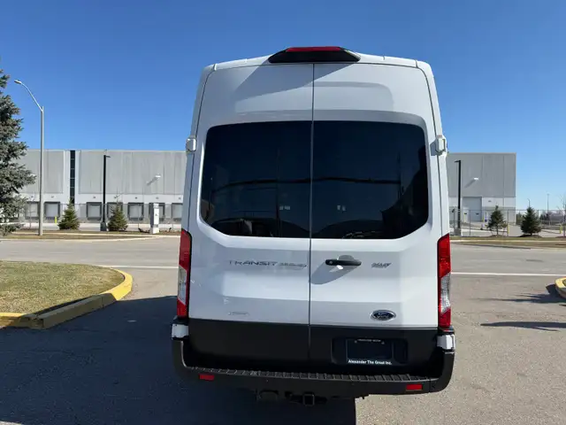 2021 Ford Transit Passenger Wagon Transit T-350 XLT - Passenger - Photo 9