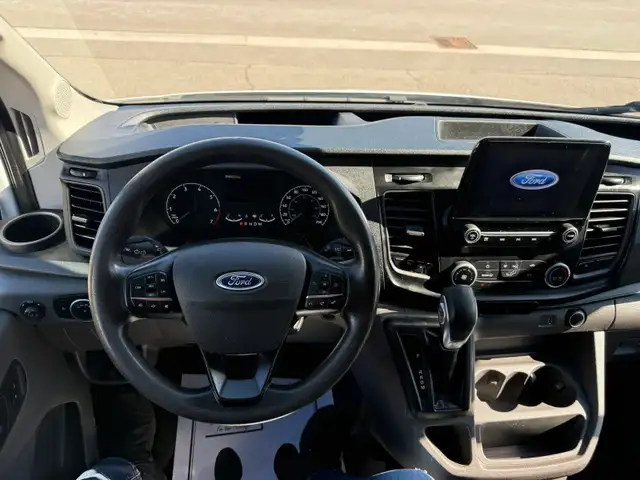 2021 Ford Transit Passenger Wagon Transit T-350 XLT - Passenger - Photo 17