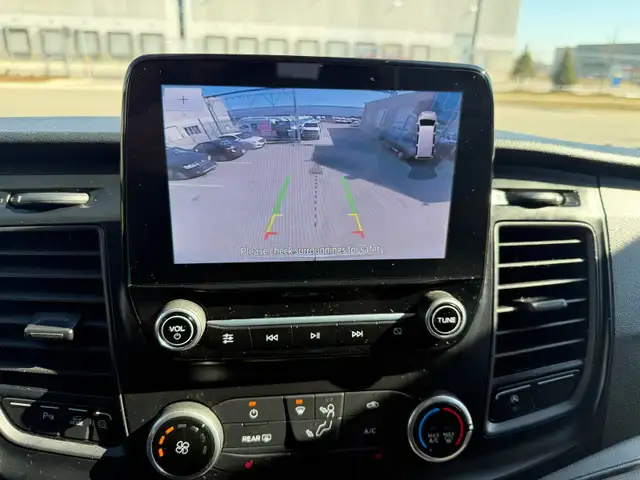 2021 Ford Transit Passenger Wagon Transit T-350 XLT - Passenger - Photo 23