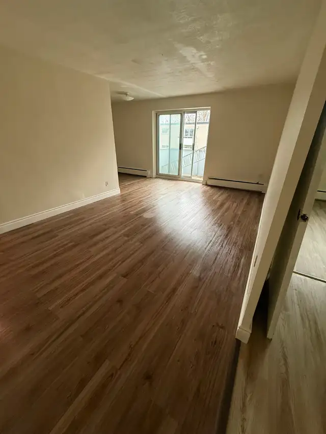 1 or 2 Bedroom Apartment For Rent - Photo 5