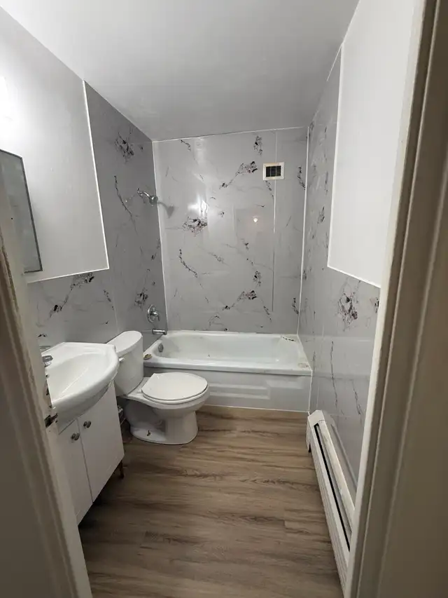 1 or 2 Bedroom Apartment For Rent - Photo 8