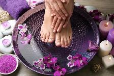 Full time Esthetician needed