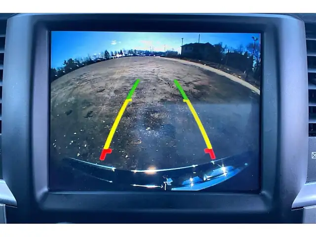 2019 Ram 1500 Classic SLT Crew | Heated Leather | Sunroof | NAV - Photo 21