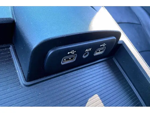 2019 Ram 1500 Classic SLT Crew | Heated Leather | Sunroof | NAV - Photo 24