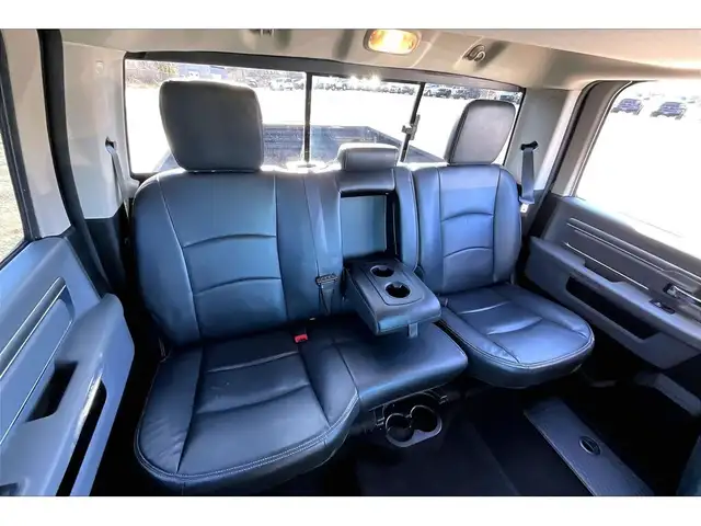 2019 Ram 1500 Classic SLT Crew | Heated Leather | Sunroof | NAV - Photo 27