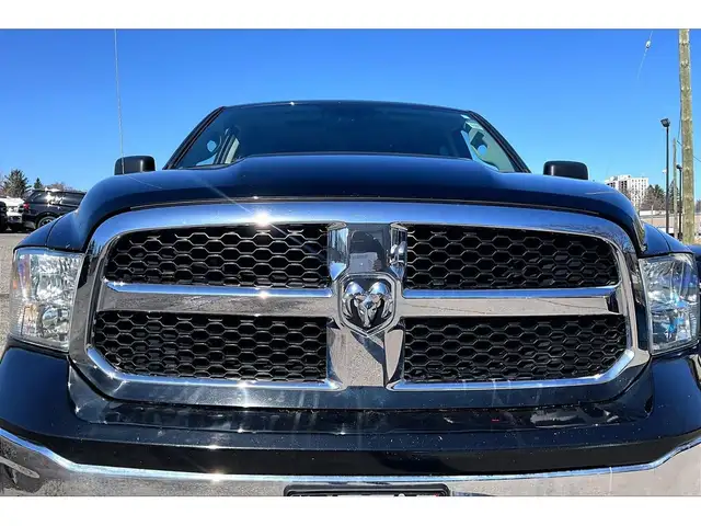 2019 Ram 1500 Classic SLT Crew | Heated Leather | Sunroof | NAV - Photo 29