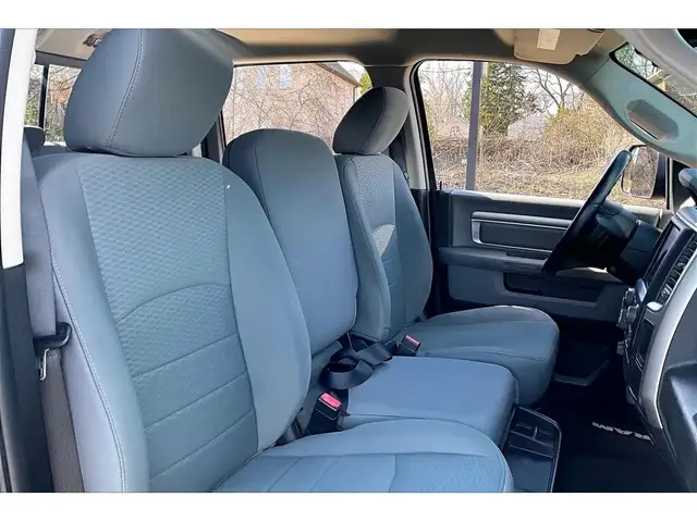 2018 Ram 1500 Big Horn Crew EcoDiesel | 6'4 Bed | 4X4 - Photo 7