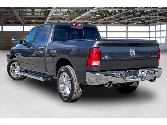 2018 Ram 1500 Big Horn Crew EcoDiesel | 6'4 Bed | 4X4 - Photo 12