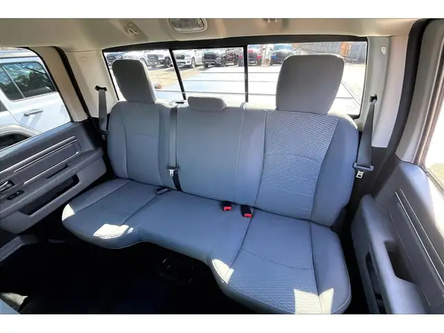 2018 Ram 1500 Big Horn Crew EcoDiesel | 6'4 Bed | 4X4 - Photo 26