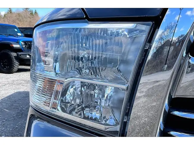 2018 Ram 1500 Big Horn Crew EcoDiesel | 6'4 Bed | 4X4 - Photo 30