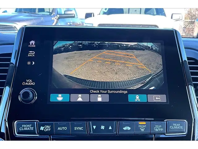 2018 Honda Odyssey Touring | 8Passenger | SafetyTech | Sunroof | - Photo 21