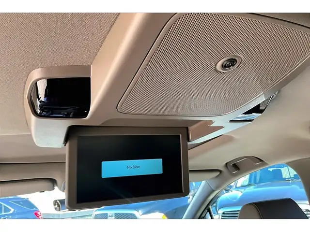 2018 Honda Odyssey Touring | 8Passenger | SafetyTech | Sunroof | - Photo 22