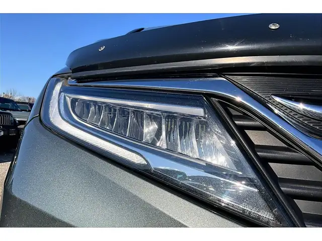 2018 Honda Odyssey Touring | 8Passenger | SafetyTech | Sunroof | - Photo 30