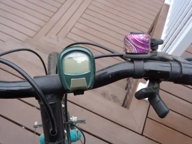 Robuste vélo HYBRIDE de marque Miyata de 24'' très équipé - Photo 5