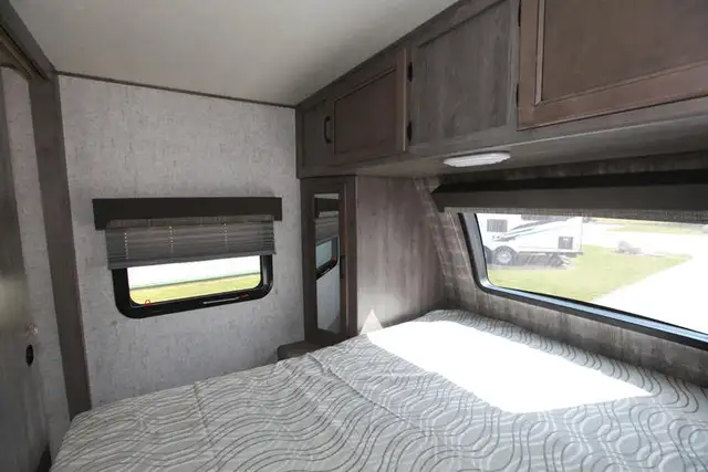 2019 Coachmen Apex Ultra Lite 251 RBK - Photo 7