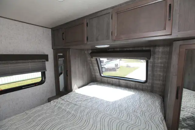2019 Coachmen Apex Ultra Lite 251 RBK - Photo 9