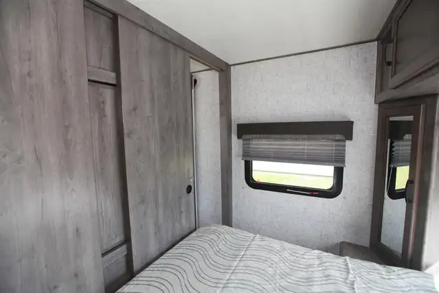 2019 Coachmen Apex Ultra Lite 251 RBK - Photo 12