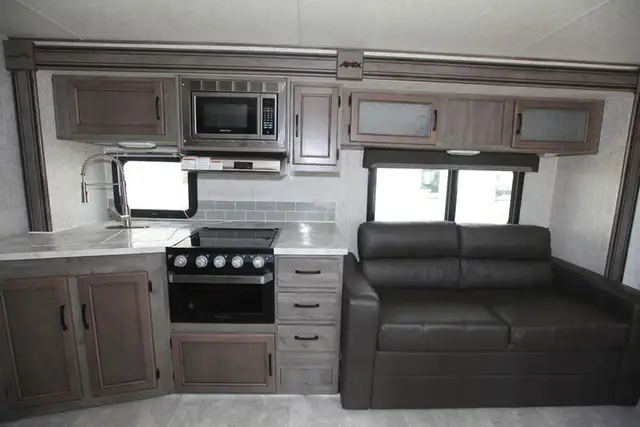 2019 Coachmen Apex Ultra Lite 251 RBK - Photo 14