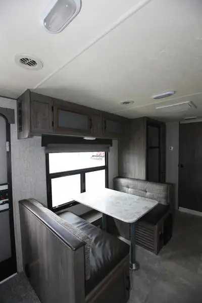 2019 Coachmen Apex Ultra Lite 251 RBK - Photo 24